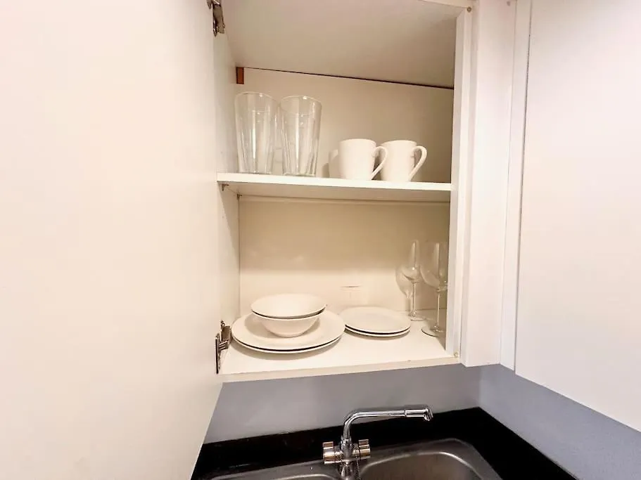 Charming Studio Apartment In Lee 런던