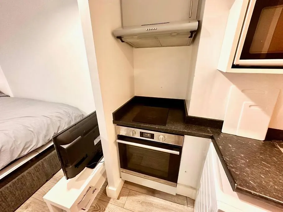 Charming Studio Apartment In Lee 런던 0*,  영국